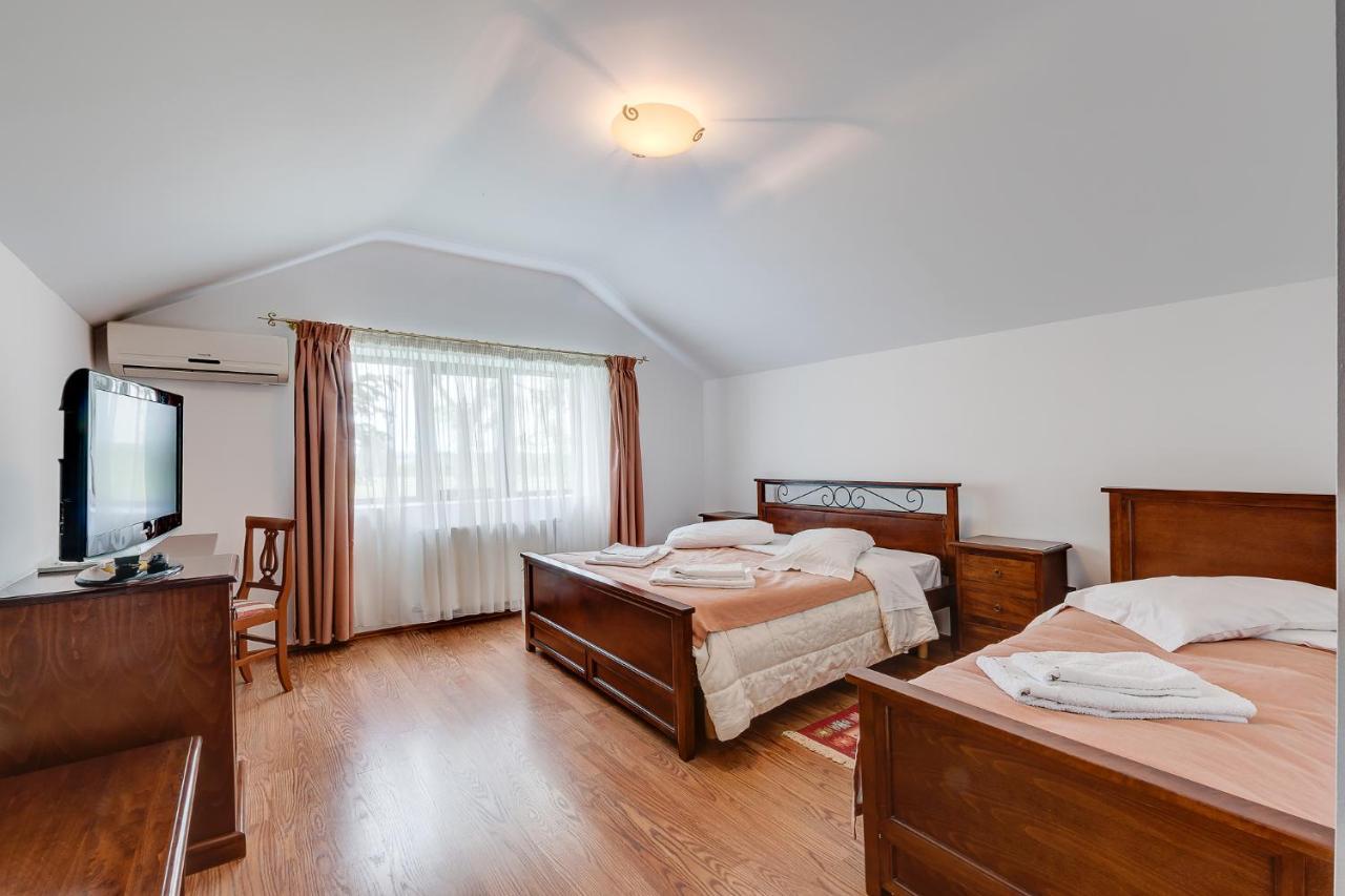 Club Insieme Grand Resort Potlogi المظهر الخارجي الصورة